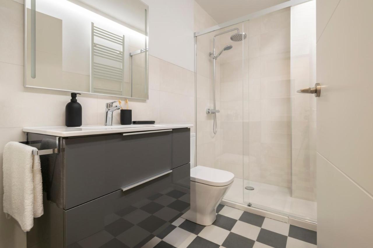 Precioso Apartamento Recien Reformado Pleno Centro Pamplona Ngoại thất bức ảnh