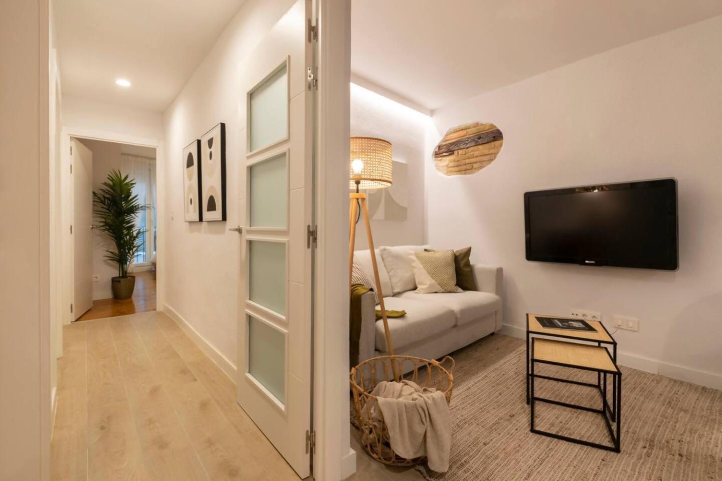 Precioso Apartamento Recien Reformado Pleno Centro Pamplona Ngoại thất bức ảnh